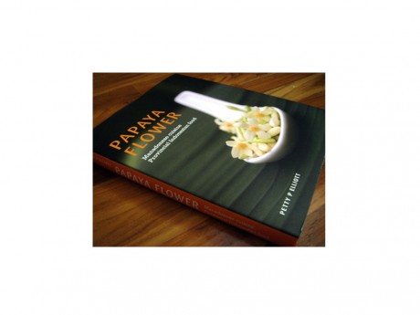 Book_Papaya-Flower_11